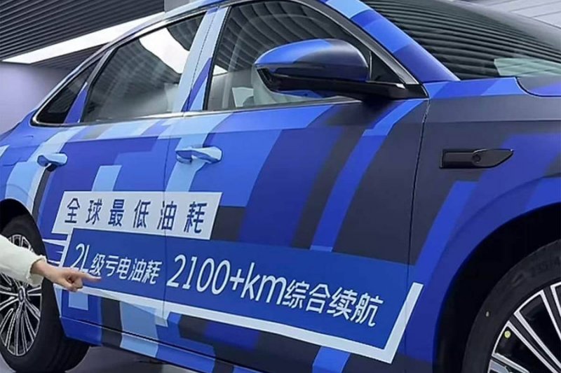 “奋进新时代”主题成就展在京开幕