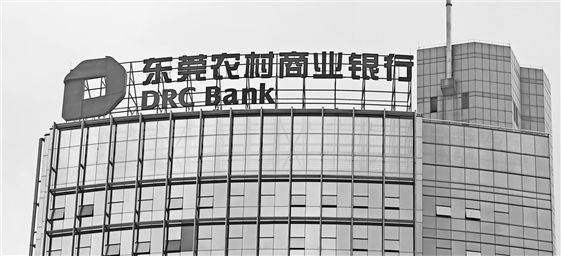 入校需要有“关系”  有商家将高校参观做成“付费生意”