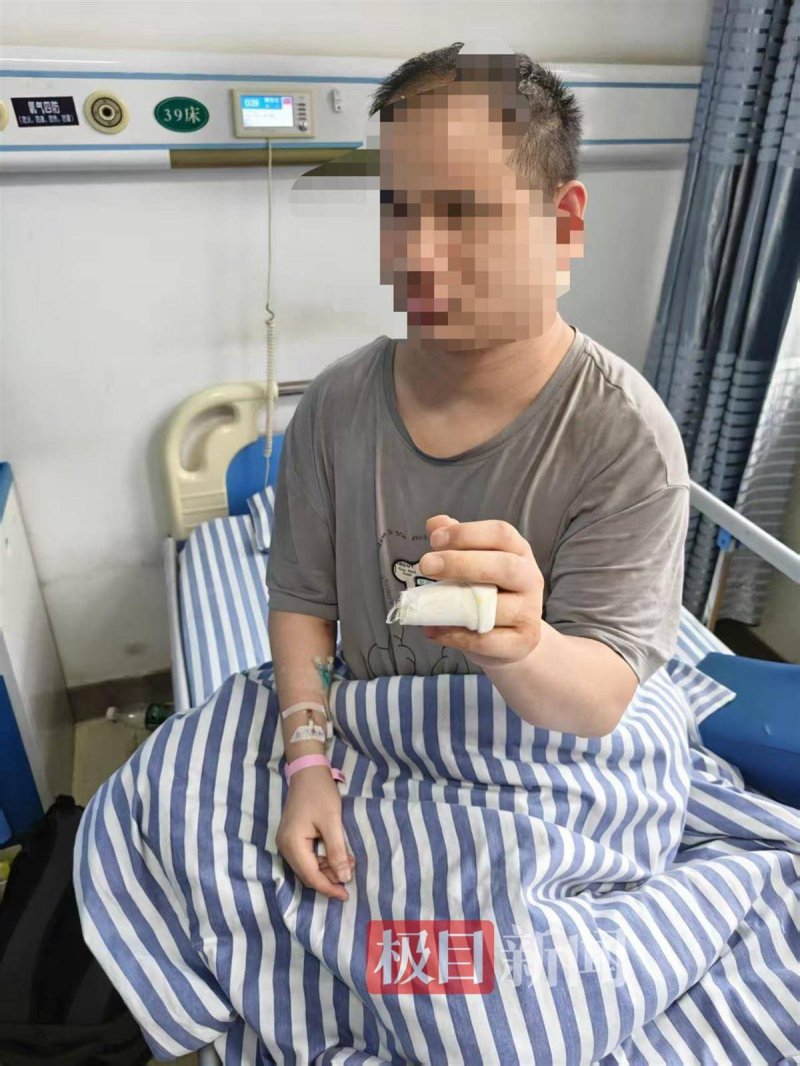 乘客乘k1505在苏州站正排队上车，火车却跑了？涉事车站致歉
